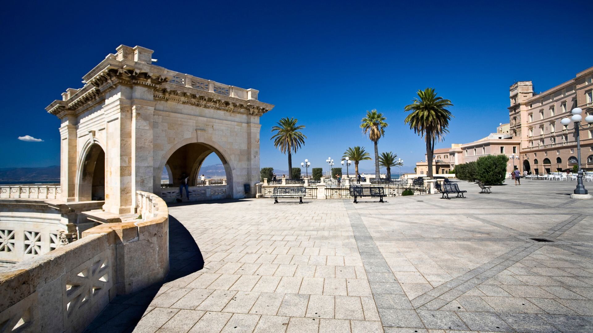 Il Bastione Saint Remy di Cagliari