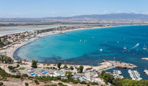 Spiaggia del Poetto dall'alto