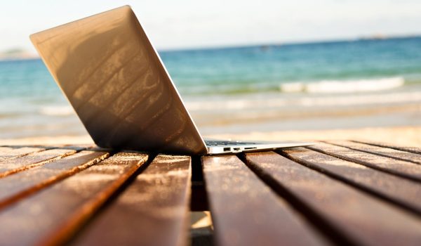 Fare Smart Working in Sardegna, di fronte la Sella del Diavolo